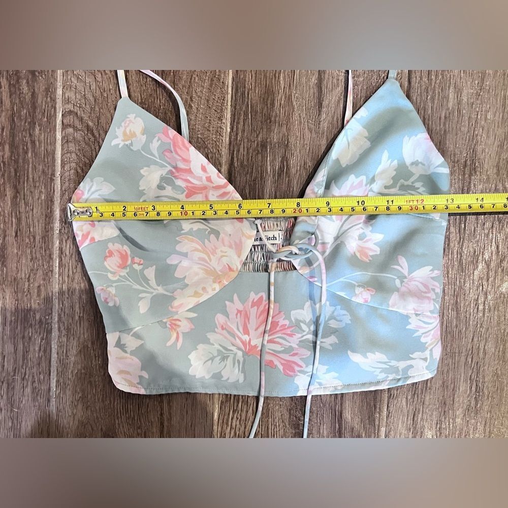 Abercrombie & Fitch Floral Cut Out Crop Top XS Smocked Back Light Green Peach - Picture 4 of 7